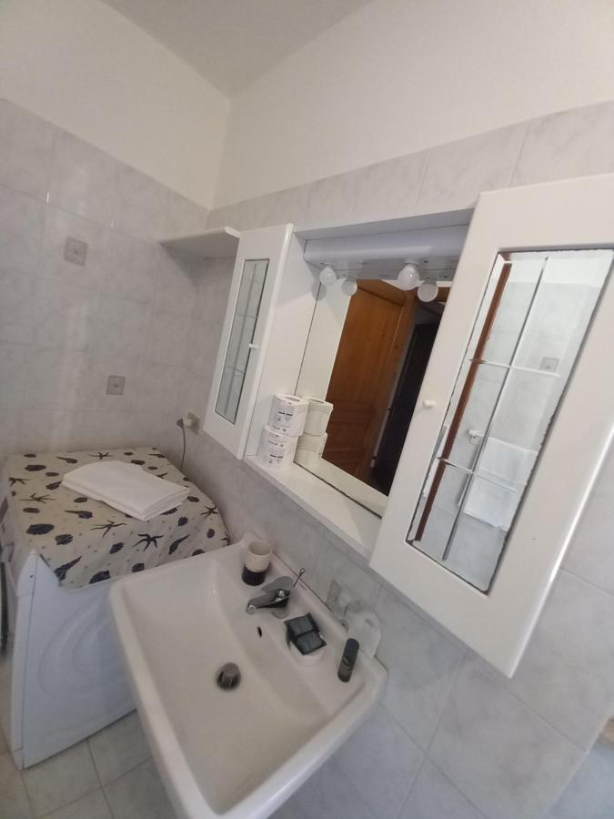 Da Isabella Apartment Vernazza Bagian luar foto